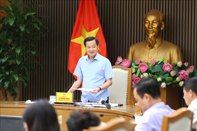 Phó thủ tướng Lê Minh Khái: Hỗ trợ kịp thời, hiệu quả cho các địa phương bị sạt lở